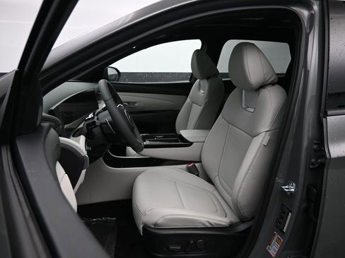 New 2026 Hyundai Tucson Limited image 24