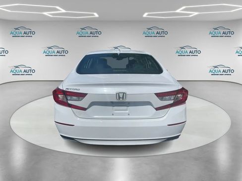 Used 2018 Honda Accord LX image 5