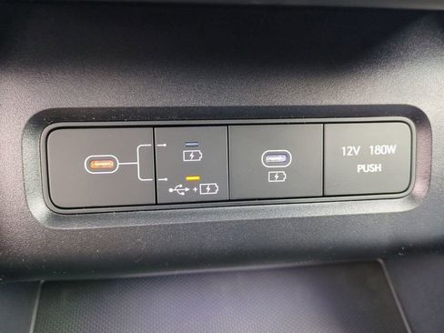 New 2026 Hyundai Tucson Limited image 28