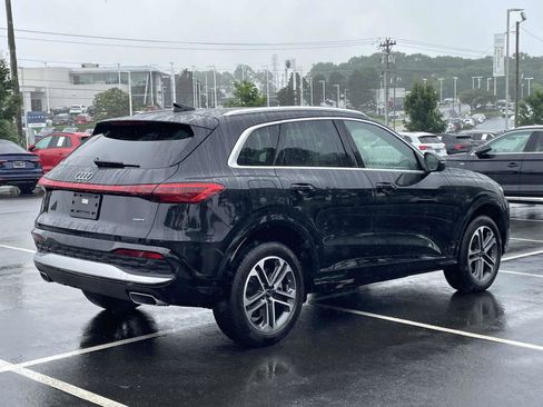 Used 2025 Audi Q5 Premium Plus w/ Premium Plus AWD/4WD image 7
