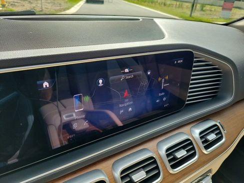 Used 2024 Mercedes-Benz GLE 450 4MATIC image 22