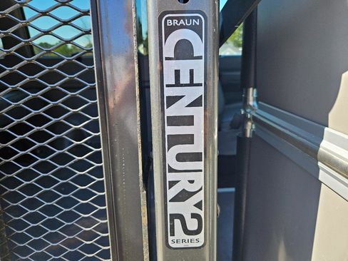 Used 2013 Ford E-350 and Econoline 350 Extended Super Duty w/ PWR Group RWD image 22