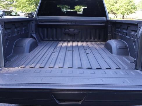 Used 2025 Chevrolet Silverado 2500 LT AWD/4WD image 24