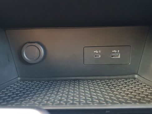 Certified 2024 Nissan Pathfinder SV image 27