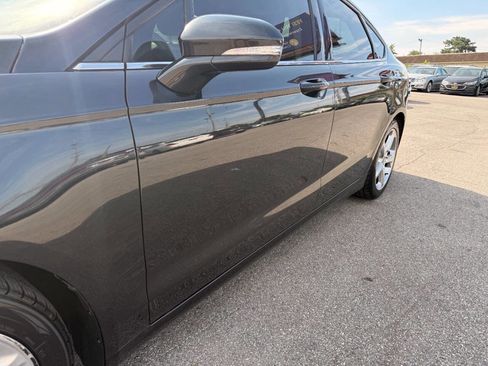 Used 2015 Ford Fusion SE w/ Equipment Group 201A FWD image 17