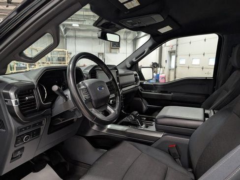 Used 2022 Ford F150 XLT w/ Equipment Group 302A High image 16