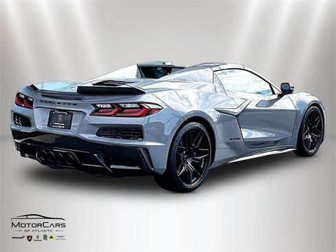 Used 2024 Chevrolet Corvette Z06 w/ Stealth Interior Trim Package image 10