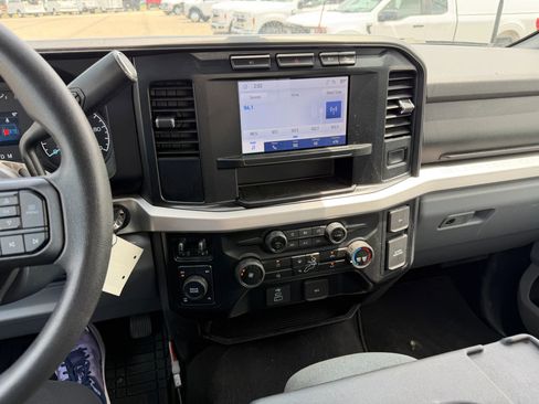 Used 2023 Ford F250 XLT w/ 360-Degree Camera Package AWD/4WD image 21
