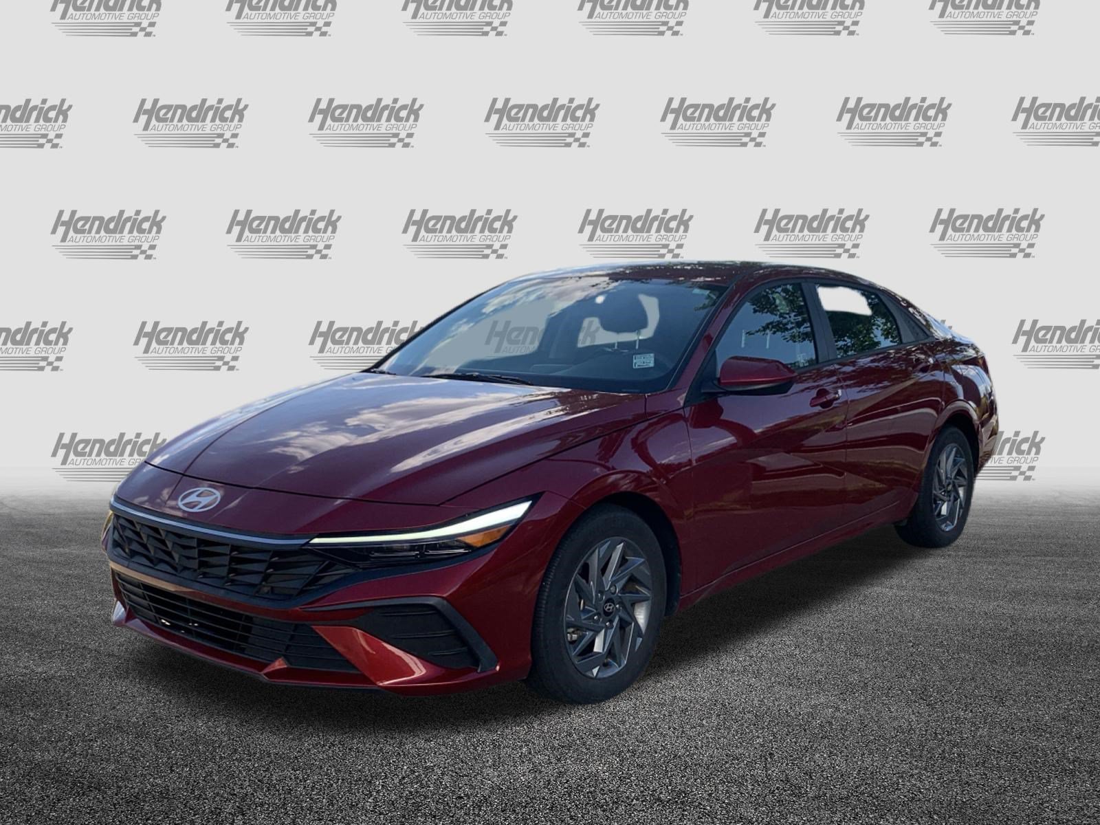 Used 2024 Hyundai Elantra SEL FWD image 5