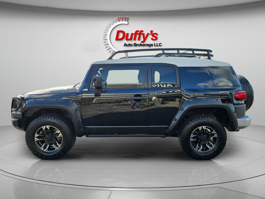 Used 2014 Toyota FJ Cruiser 4WD w/ Upgrade Package image 15