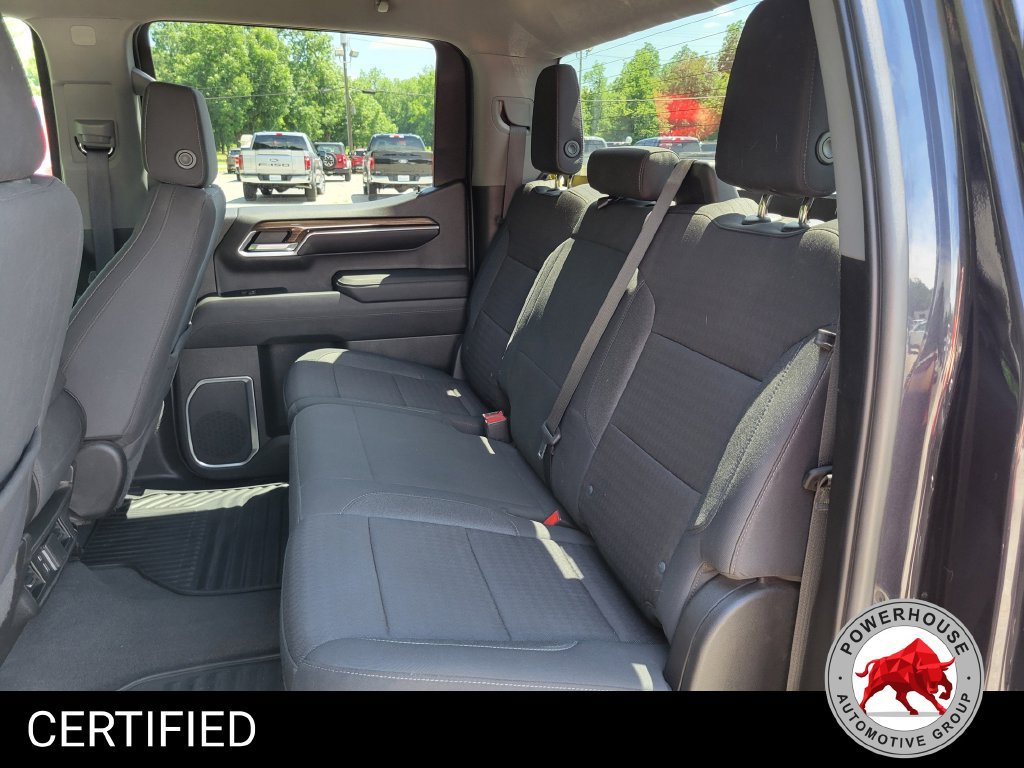 Used 2022 Chevrolet Silverado 1500 LT AWD/4WD image 16