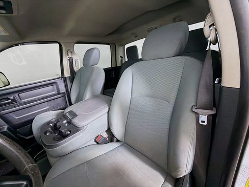 Used 2014 RAM 3500 Tradesman w/ Chrome Appearance Group AWD/4WD image 12