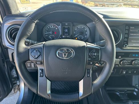 Used 2023 Toyota Tacoma TRD Off-Road image 12