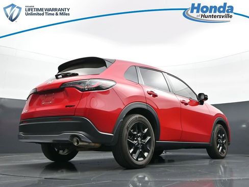 Used 2024 Honda HR-V Sport image 34