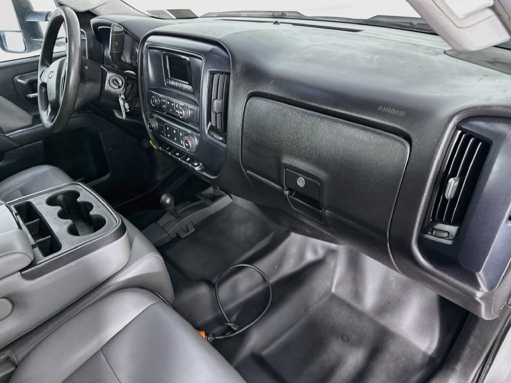 Used 2015 Chevrolet Silverado 3500 W/T w/ WT Convenience Package AWD/4WD image 28