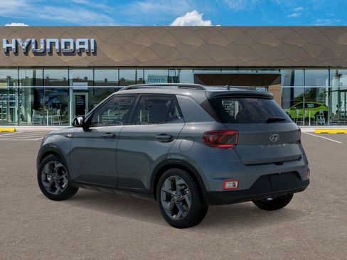 New 2026 Hyundai Venue SEL FWD image 5