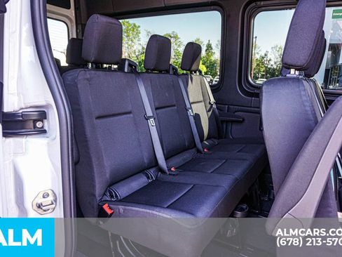 Used 2024 Mercedes-Benz Sprinter 2500 image 34