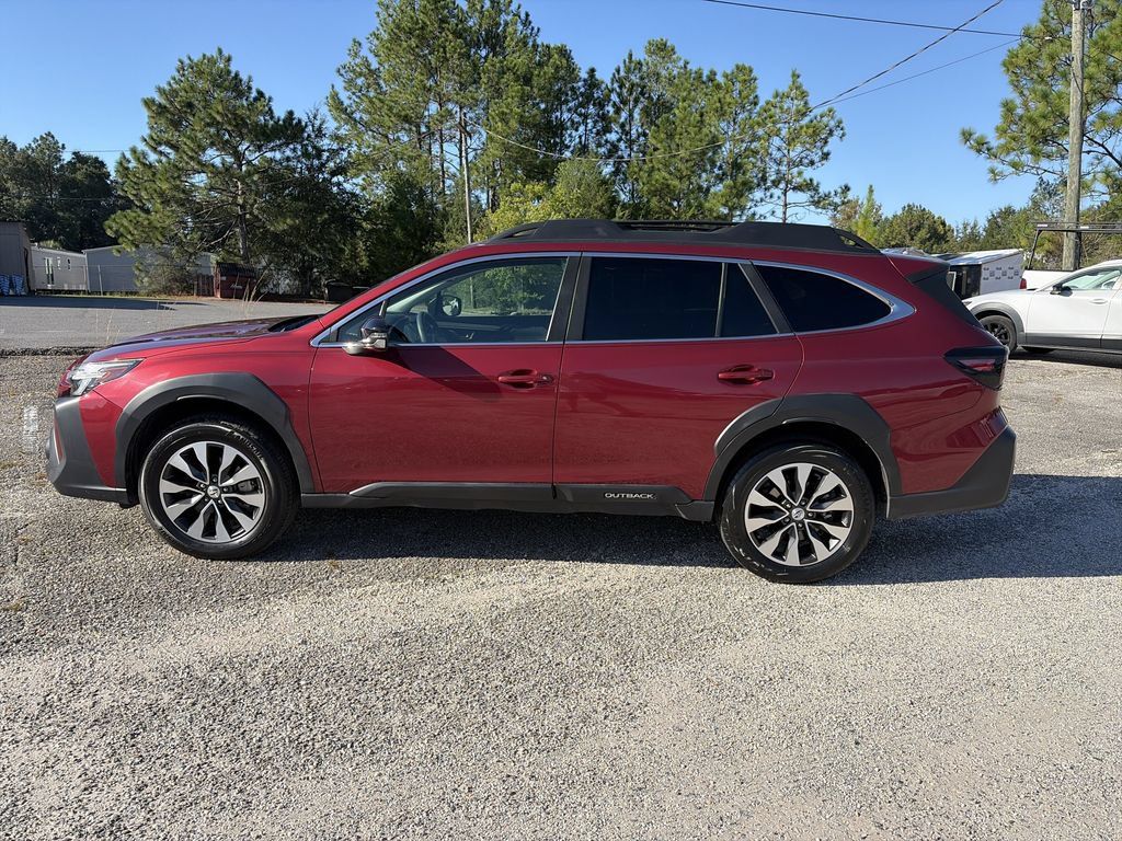 Used 2023 Subaru Outback Limited AWD/4WD image 4