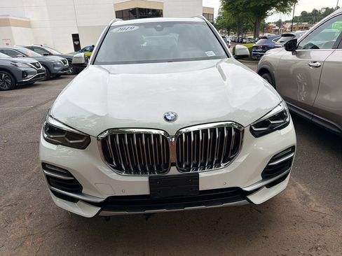 Used 2019 BMW X5 xDrive40i w/ Convenience Package AWD/4WD image 2
