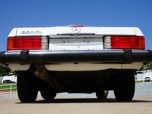 Used 1989 Mercedes-Benz 560 SL image 13