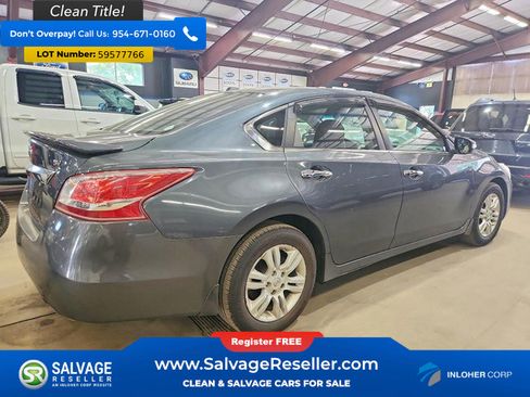 Used 2013 Nissan Altima 2.5 SV w/ 2.5SV Convenience Pkg FWD image 4
