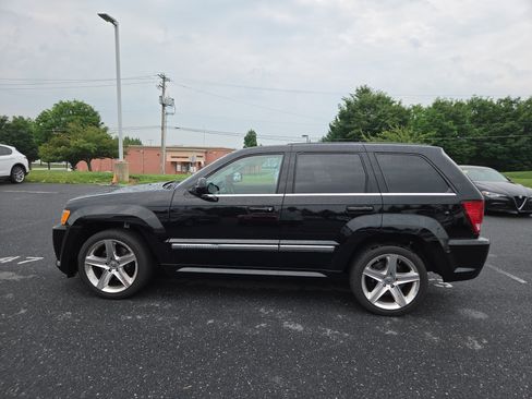 Used 2007 Jeep Grand Cherokee SRT8 w/ SRT Option Group I AWD/4WD image 11