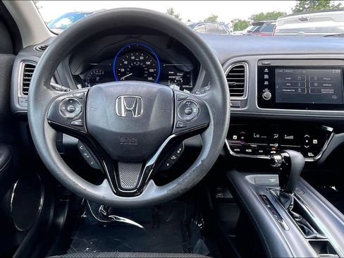 Used 2022 Honda HR-V EX image 10