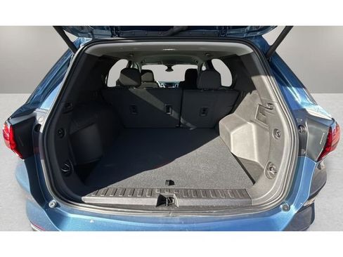 Used 2024 Chevrolet Equinox LT image 31