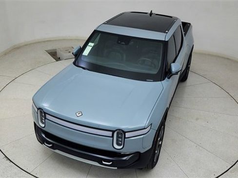 Used 2024 Rivian R1T Adventure image 79