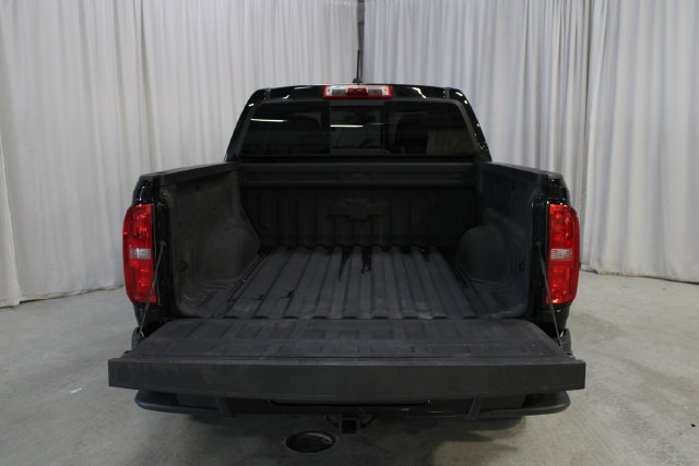 Used 2018 Chevrolet Colorado Z71 w/ Z71 Midnight Edition AWD/4WD image 32