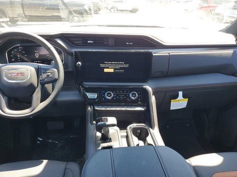 New 2026 GMC Sierra 1500 AT4 w/ AT4 Premium Package AWD/4WD image 15