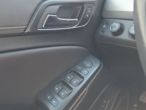 Used 2017 Chevrolet Tahoe LT AWD/4WD image 11