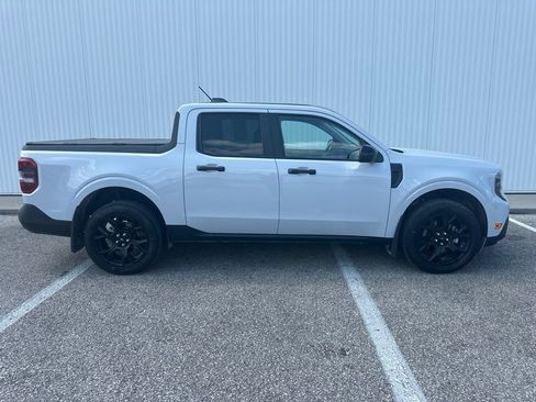 Used 2025 Ford Maverick XLT w/ XLT Luxury Package AWD/4WD image 9