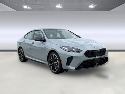 Used 2026 BMW 228i xDrive w/ Technology Package AWD/4WD image 6