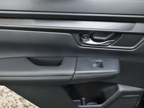 Used 2025 Honda CR-V EX image 25