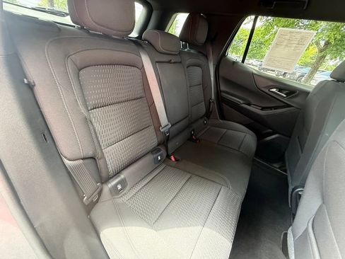 Used 2025 Chevrolet Equinox LT AWD/4WD image 24