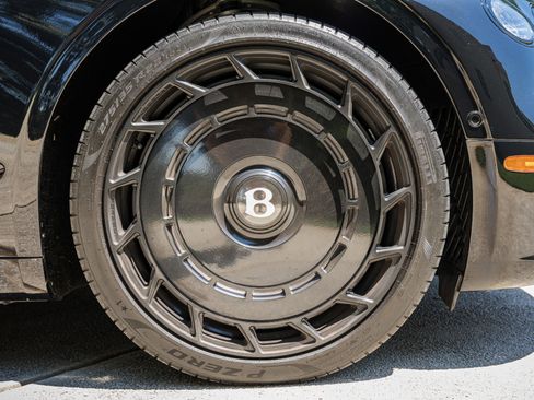 Used 2020 Bentley Continental GT AWD/4WD image 27