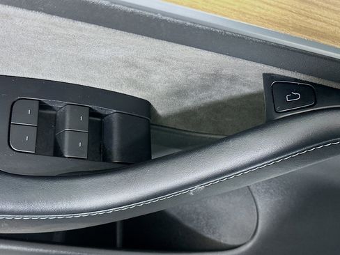 Used 2022 Tesla Model 3 Long Range image 15