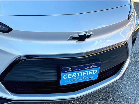 Certified 2023 Chevrolet Bolt EUV LT w/ Convenience Package image 29