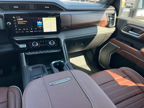 New 2026 GMC Sierra 2500 Denali Ultimate w/ Max Trailering Package AWD/4WD image 15