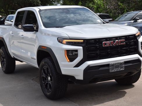 Used 2023 GMC Canyon Elevation AWD/4WD image 4