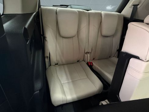 Used 2023 Mercedes-Benz GLB 250 image 27