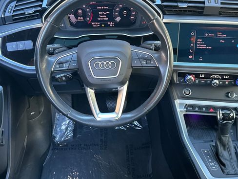 Used 2021 Audi Q3 2.0T Premium Plus w/ Premium Plus Package image 11