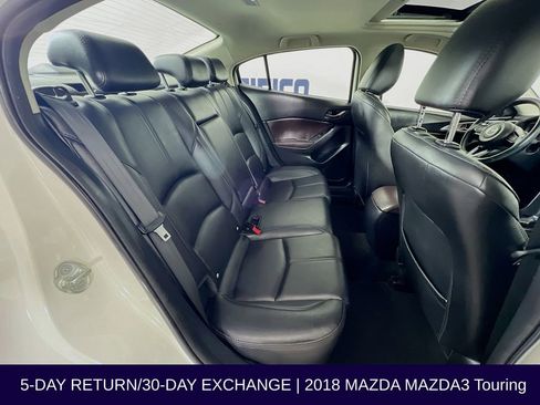 Used 2018 MAZDA MAZDA3 Touring image 32