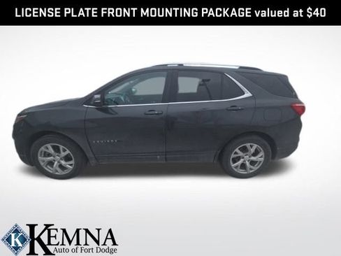 Used 2018 Chevrolet Equinox LT w/ Sun & Infotainment Package image 2