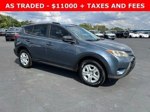 Used 2013 Toyota RAV4 LE FWD image 1