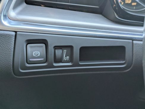 Certified 2023 Cadillac XT5 Luxury image 16