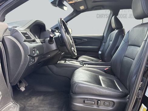 Used 2022 Honda Passport Elite image 11