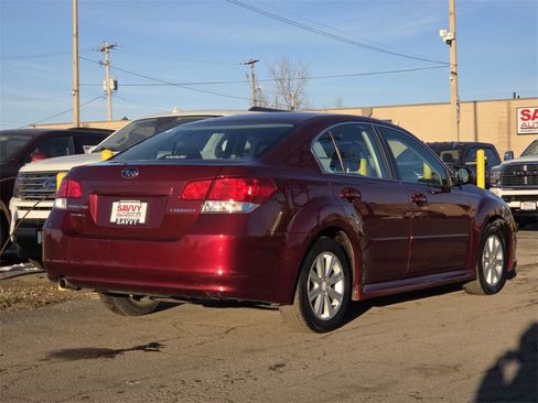 Used 2012 Subaru Legacy 2.5i Premium w/ All-Weather Pkg image 13