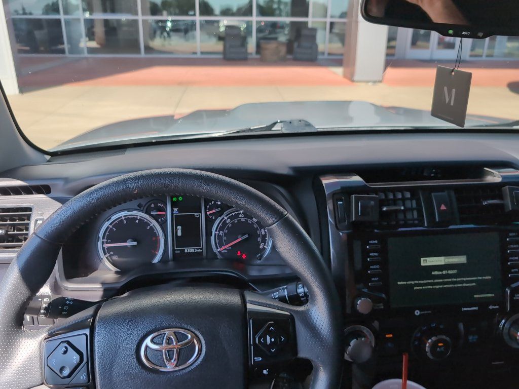 Used 2022 Toyota 4Runner TRD Off-Road Premium AWD/4WD image 7